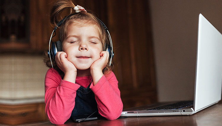 Alasan Mengapa Musik Sangat Bermanfaat Buat Anak